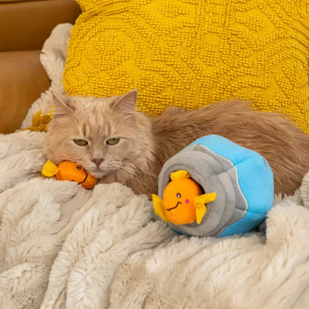 ZippyClaws Fish in a Bowl Catnip Burrow Toy